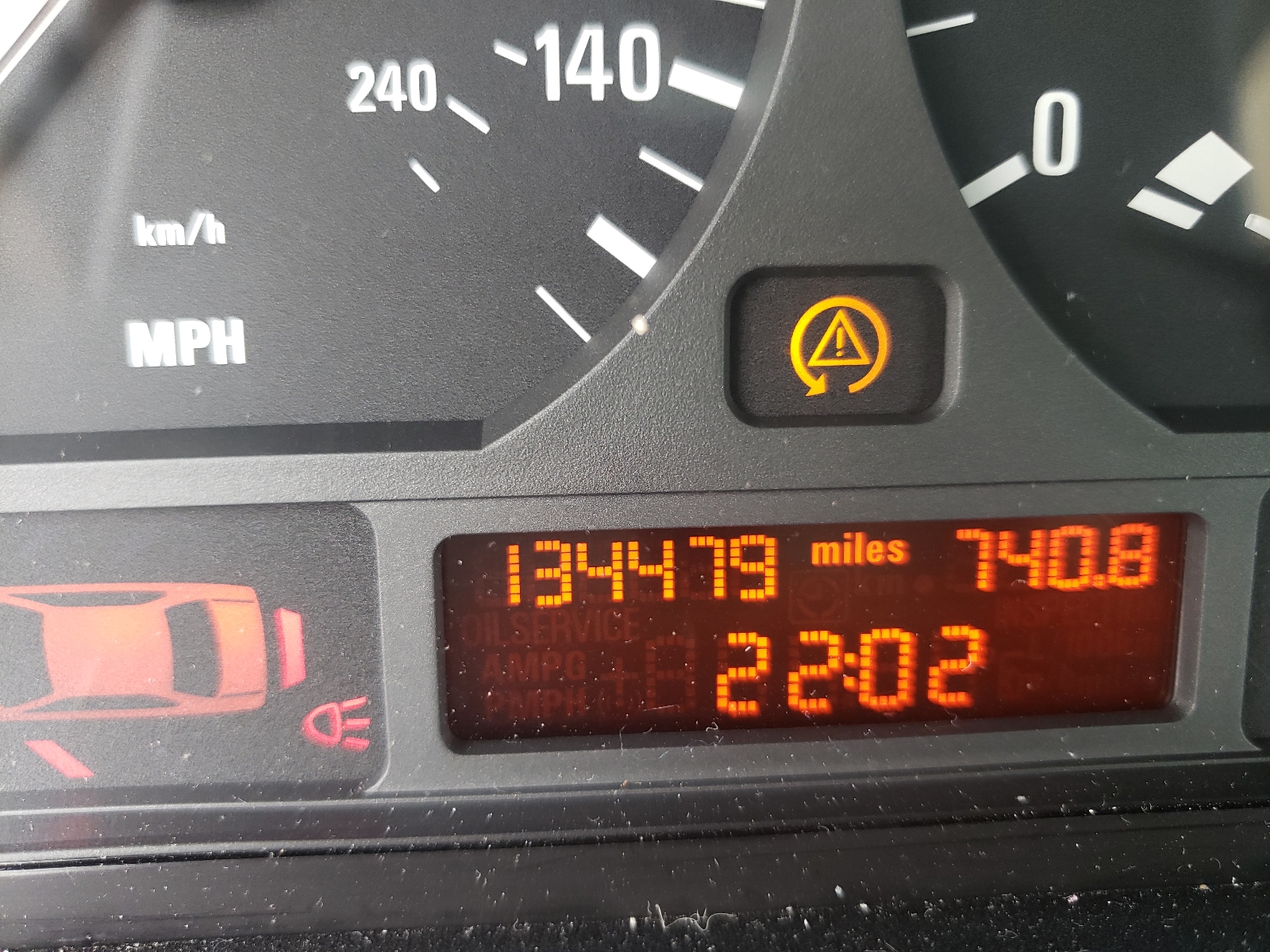 Zdjęcie 8 z aukcji – 2005 BMW 325 I z VIN WBAET37455NJ89436