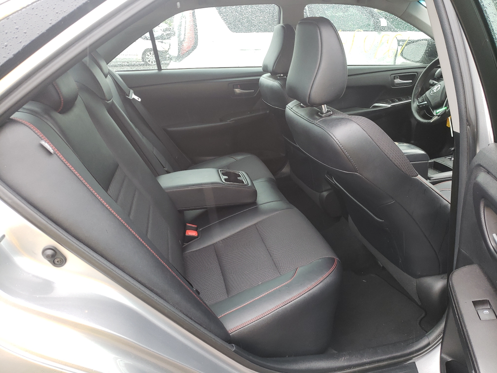 Photo 6 from auction – 2017 TOYOTA CAMRY LE with VIN 4T1BF1FK8HU662320