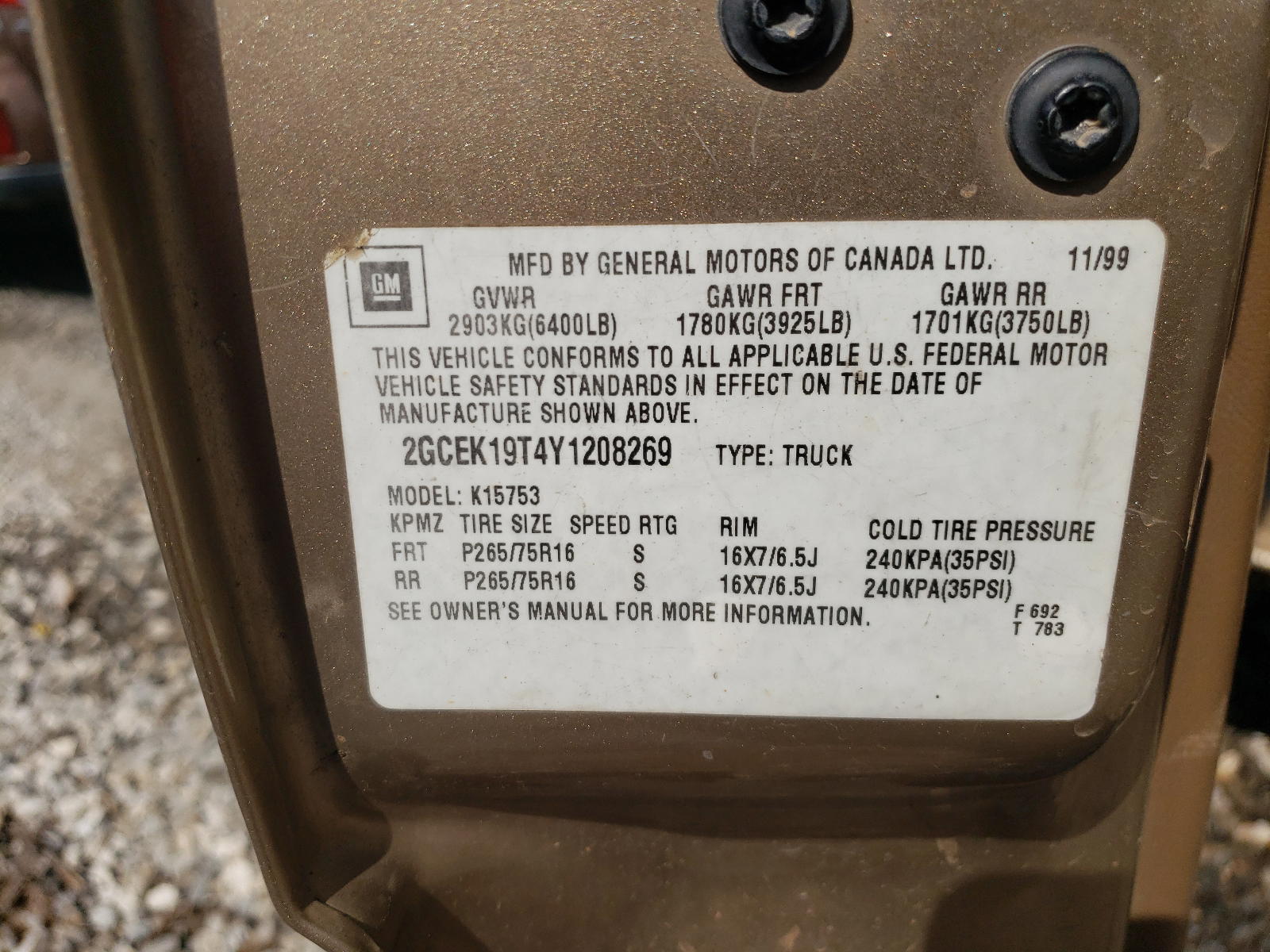 Photo 10 from auction – 2000 CHEVROLET SILVERADO with VIN 2GCEK19T4Y1208269