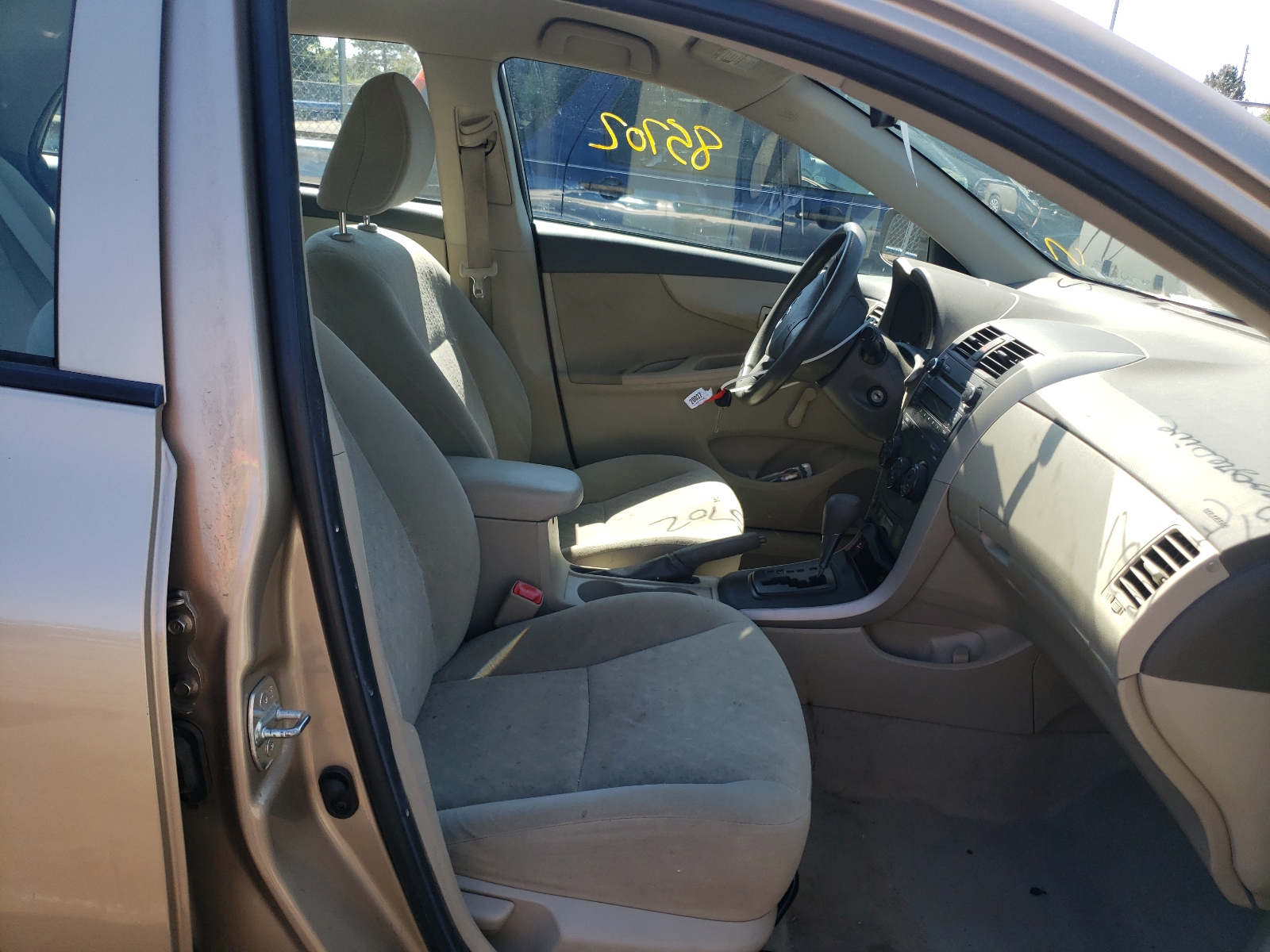 Photo 5 from auction – 2010 TOYOTA COROLLA BA with VIN 1NXBU4EE7AZ313562