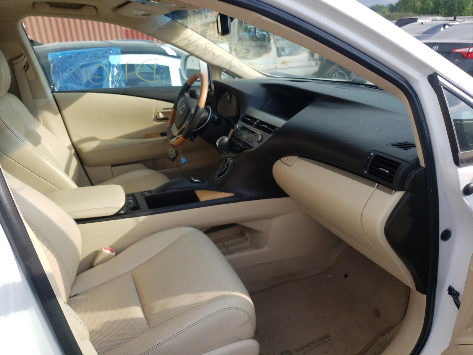 Photo 5 from auction – 2015 LEXUS RX 450H with VIN 2T2ZB1BA9FC004586