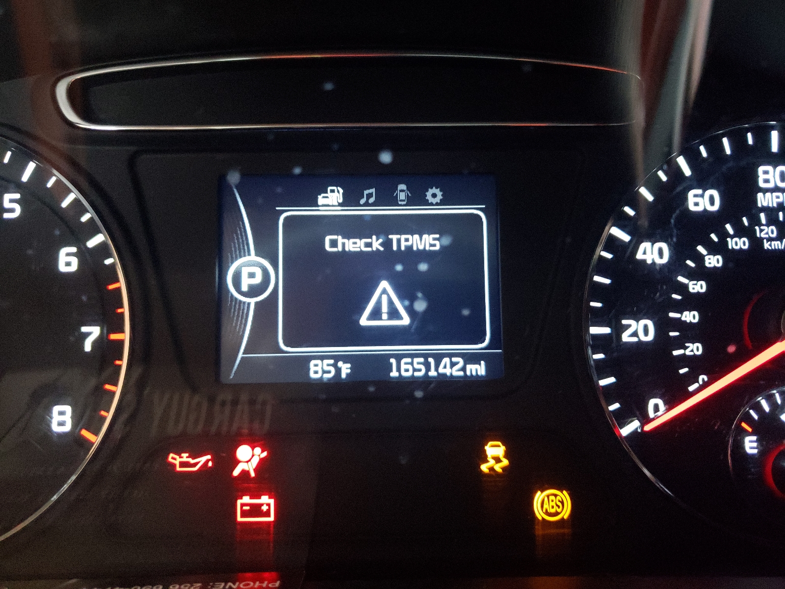 Photo 8 from auction – 2016 KIA SORENTO LX with VIN 5XYPG4A39GG028247