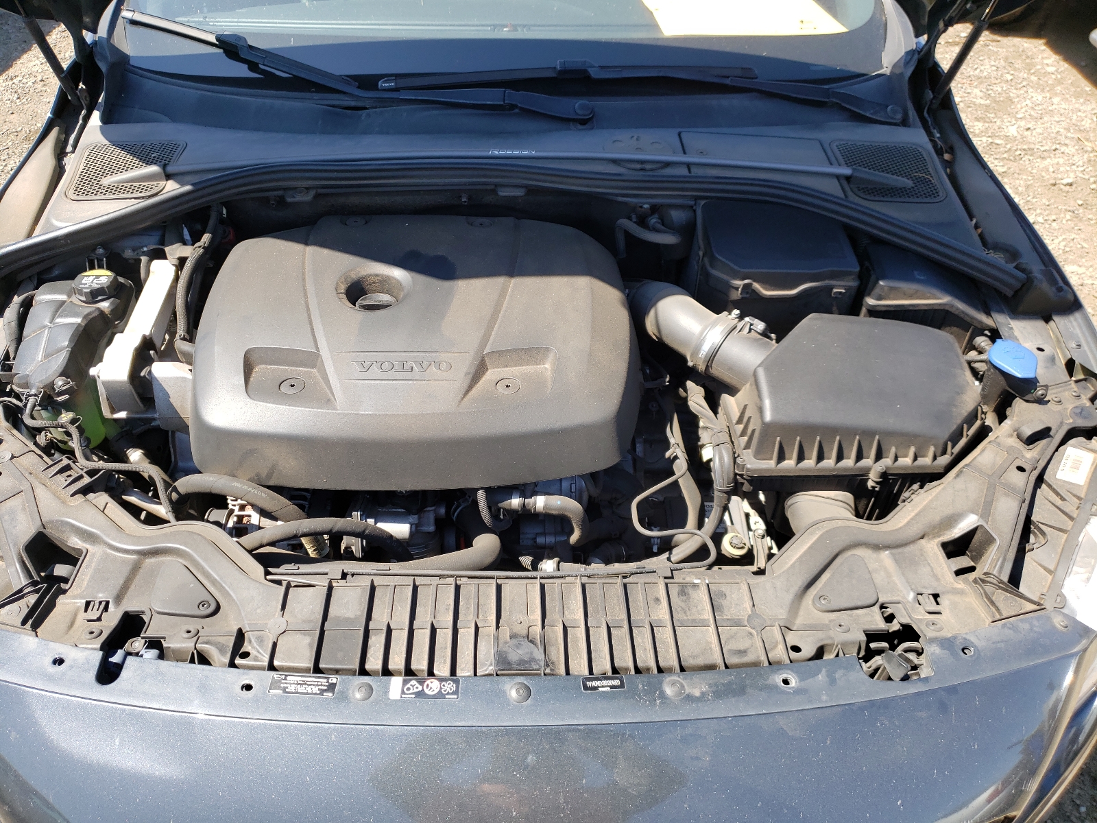 Photo 7 from auction – 2016 VOLVO V60 T5 PRE with VIN YV140MEK9G1304820