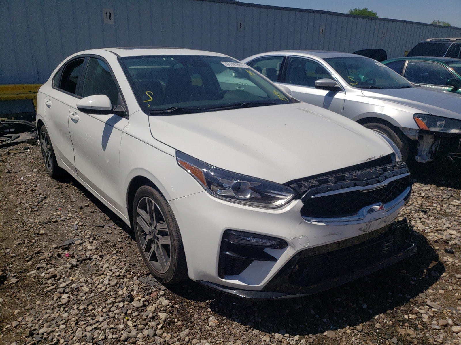 KIA FORTE GT L 2019 with VIN 3KPF34AD5KE018501 - Photo from auction