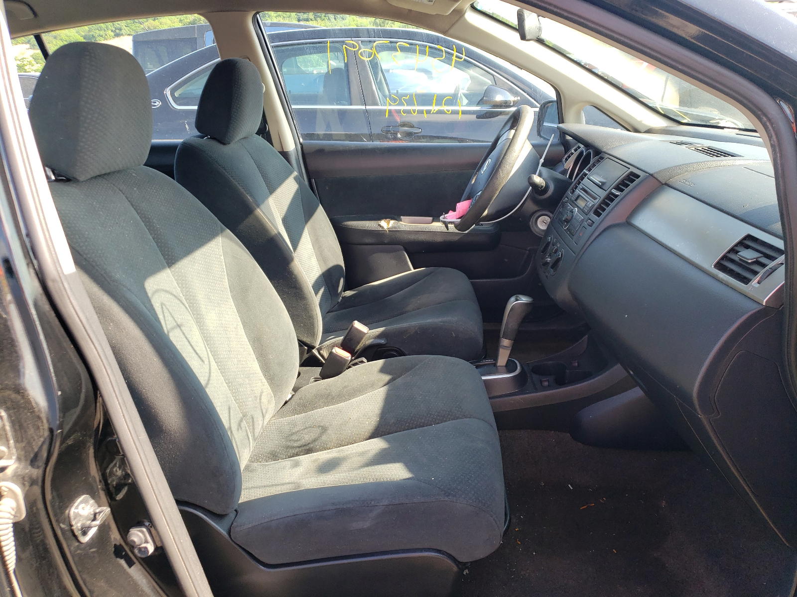 Photo 5 from auction – 2011 NISSAN VERSA S with VIN 3N1BC1CP3BL447316