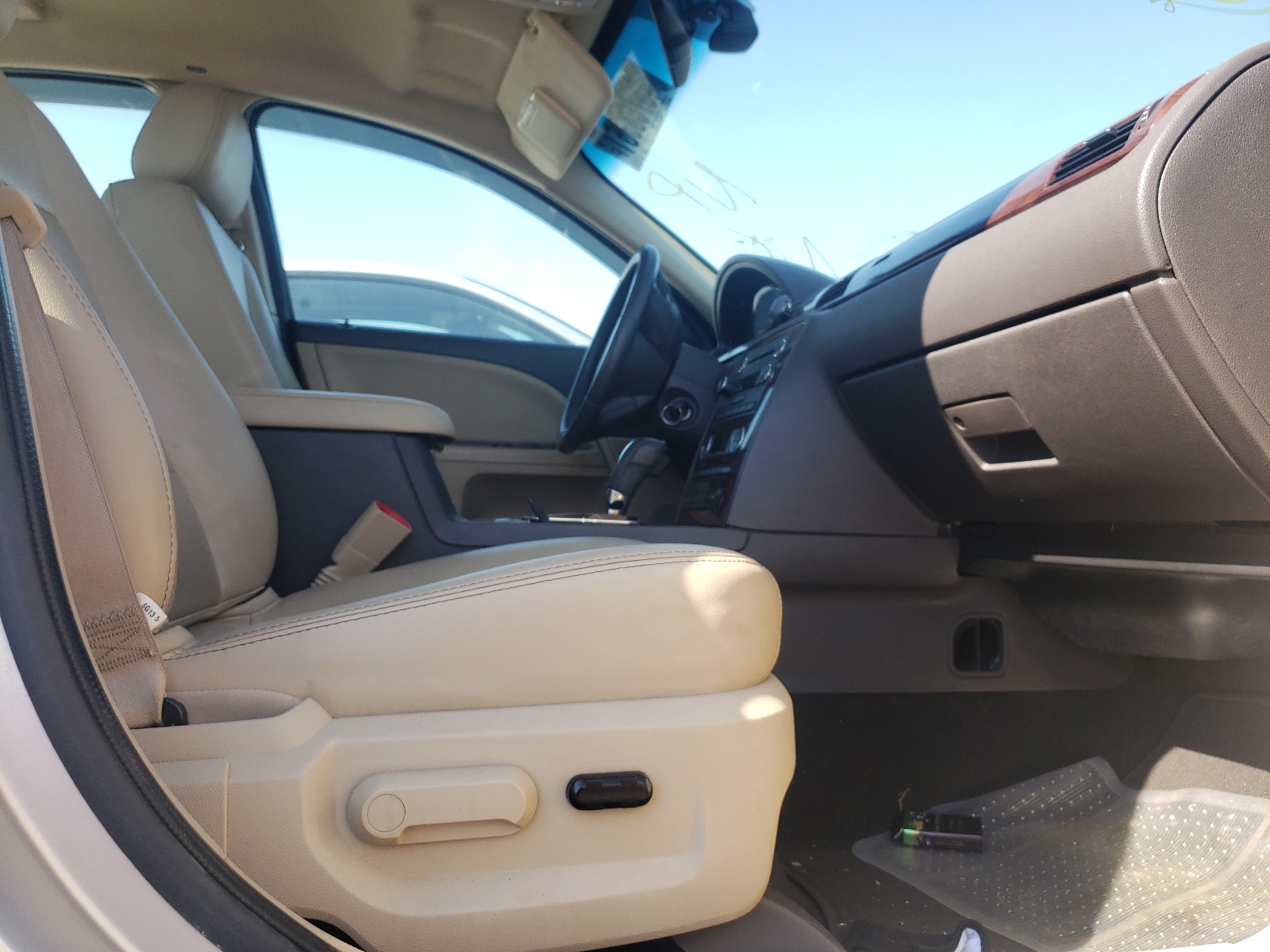 Photo 6 from auction – 2008 FORD TAURUS SEL with VIN 1FAHP24W28G182351