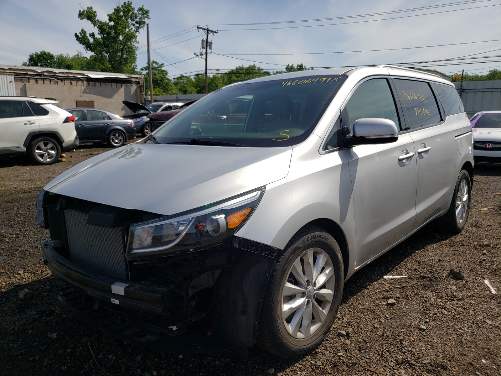 Photo 2 from auction – 2017 KIA SEDONA EX with VIN KNDMC5C13H6263540
