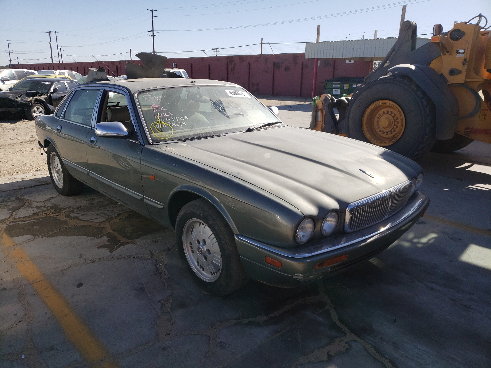 JAGUAR VANDENPLAS 1995 with VIN SAJKX1742SC744673 - Photo from auction