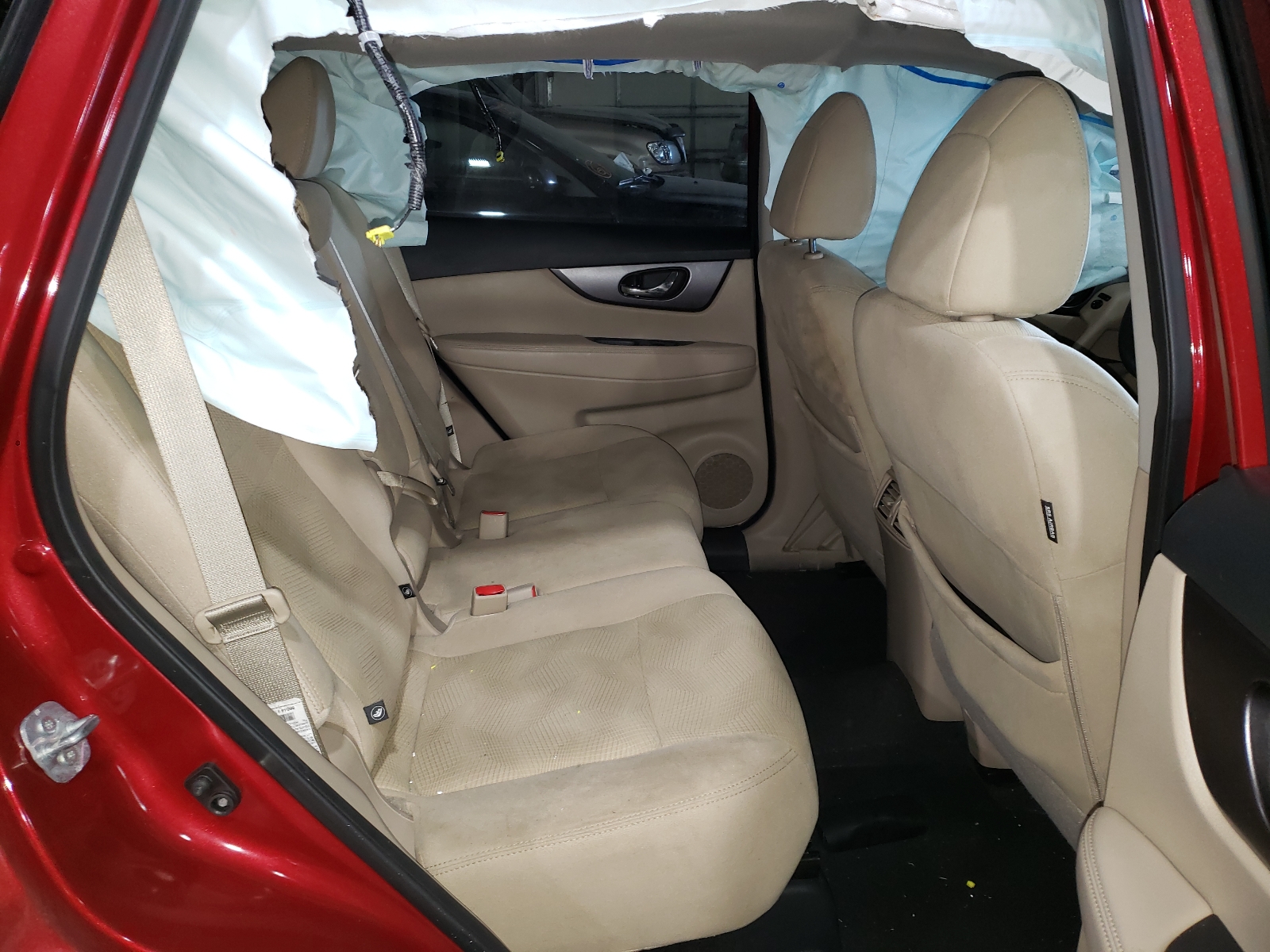 Photo 6 from auction – 2016 NISSAN ROGUE with VIN 5N1AT2MM4GC833017