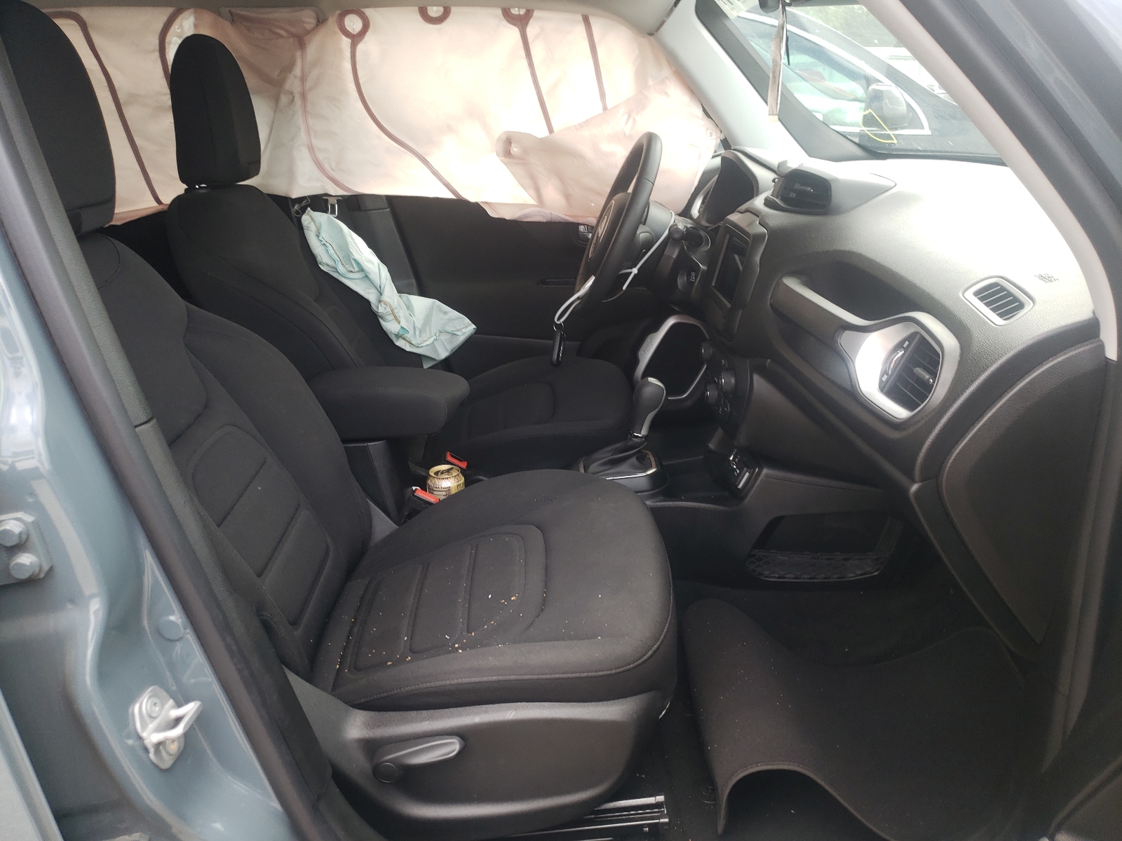 Photo 5 from auction – 2018 JEEP RENEGADE L with VIN ZACCJABB0JPH13197