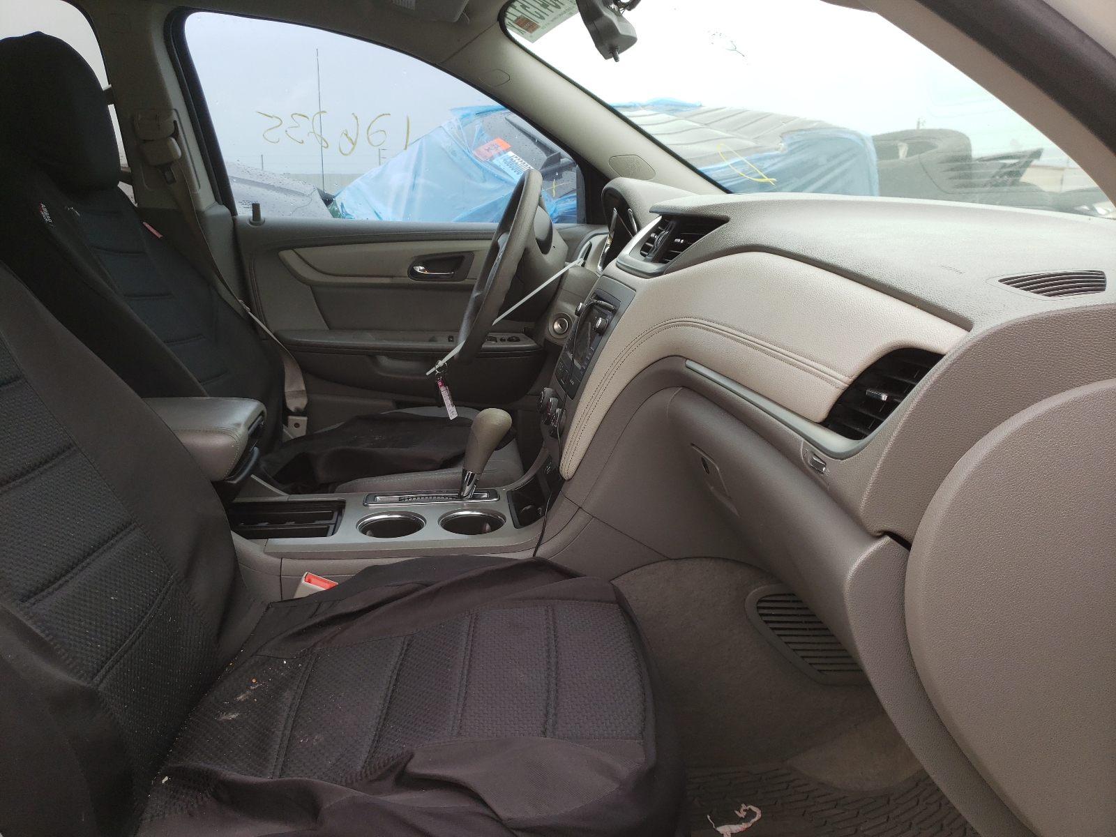 صورة رقم 5 من المزاد - 2014 CHEVROLET TRAVERSE L مع VIN 1GNKRFED5EJ228520