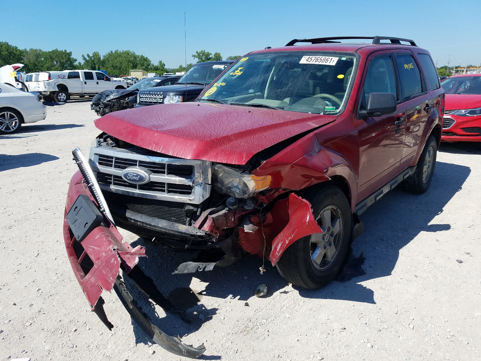 Photo 2 from auction – 2009 FORD ESCAPE XLT with VIN 1FMCU93G29KB96406