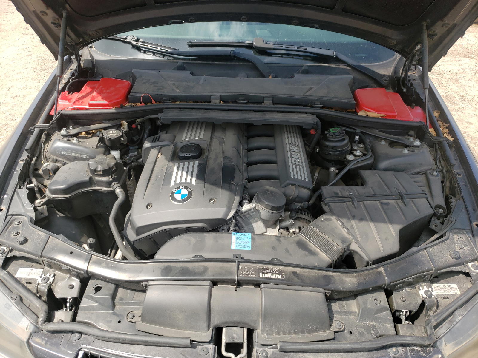 Photo 7 from auction – 2007 BMW 328 I with VIN WBAVA37567NL11187