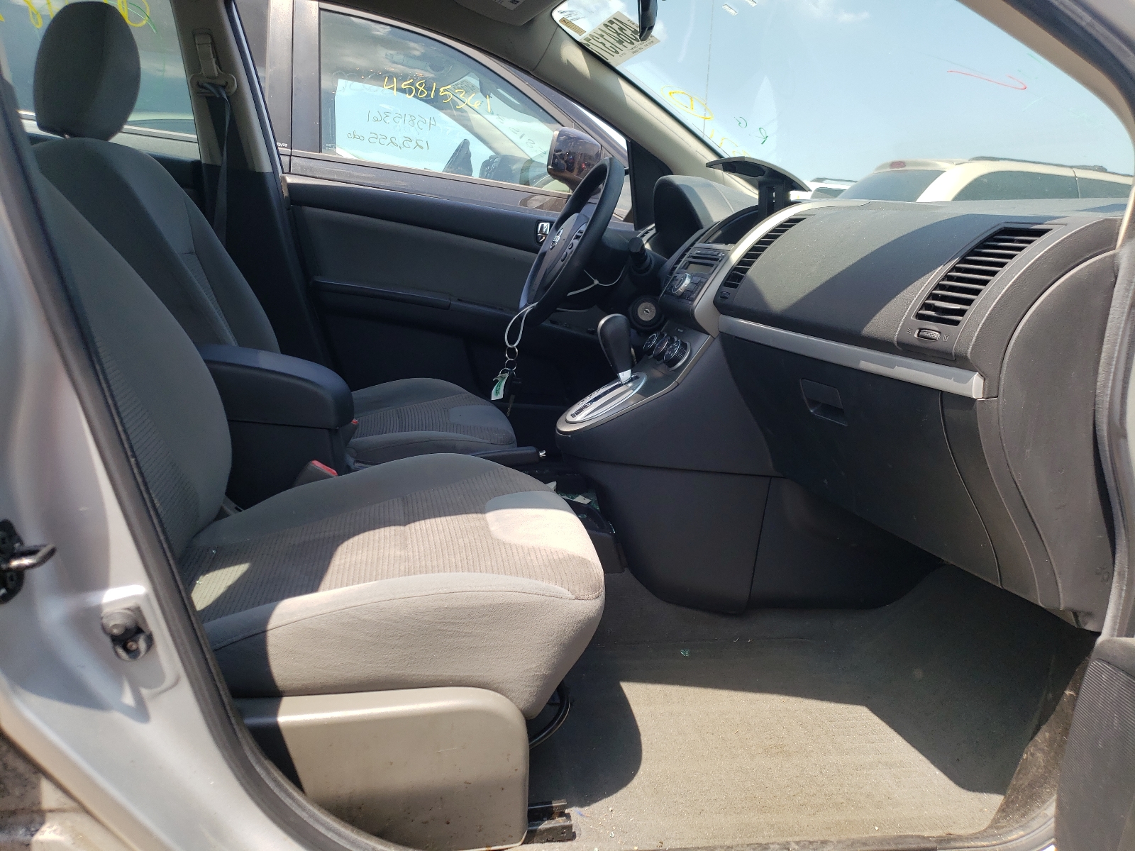 Photo 5 from auction – 2012 NISSAN SENTRA 2.0 with VIN 3N1AB6AP8CL608128