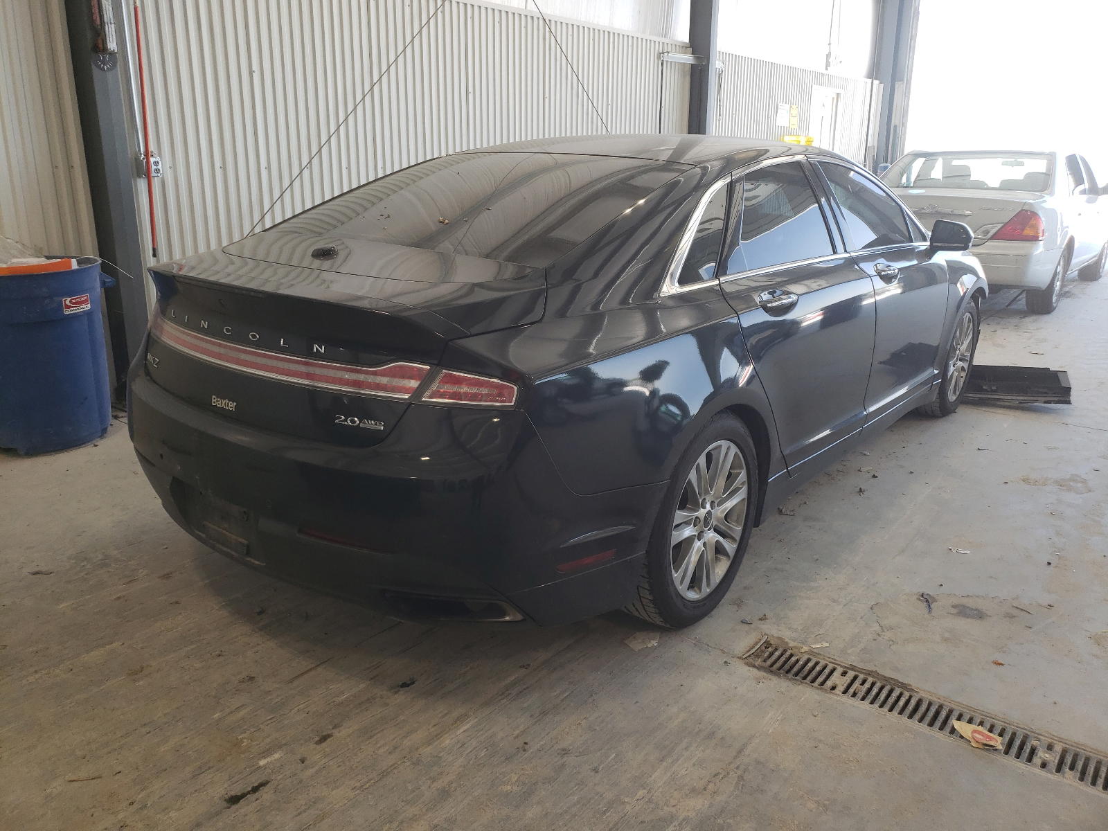 Photo 4 from auction – 2014 LINCOLN MKZ with VIN 3LN6L2J90ER830328