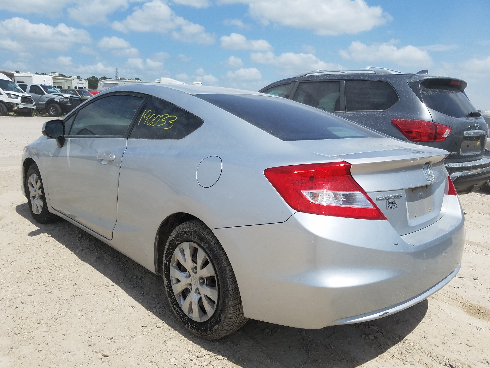 Photo 3 from auction – 2012 HONDA CIVIC LX with VIN 2HGFG3A57CH501552