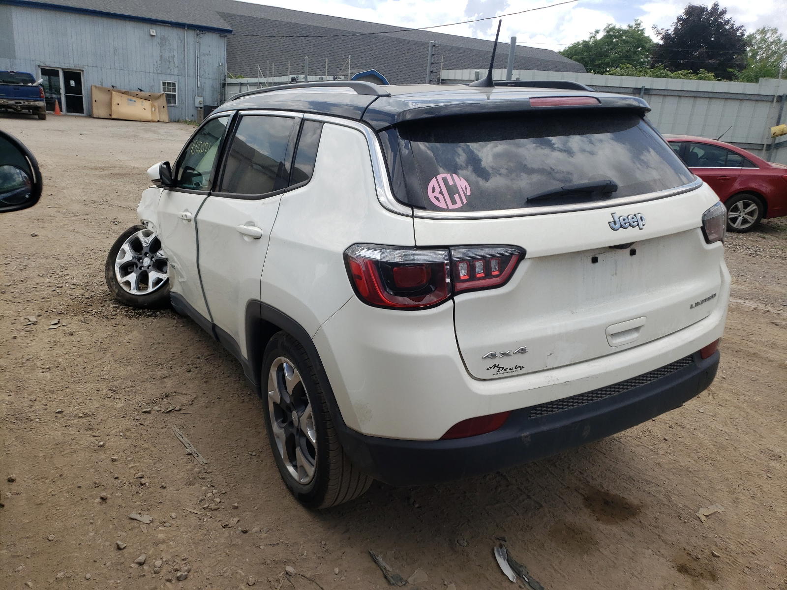 Photo 3 from auction – 2019 JEEP COMPASS LI with VIN 3C4NJDCB0KT840146
