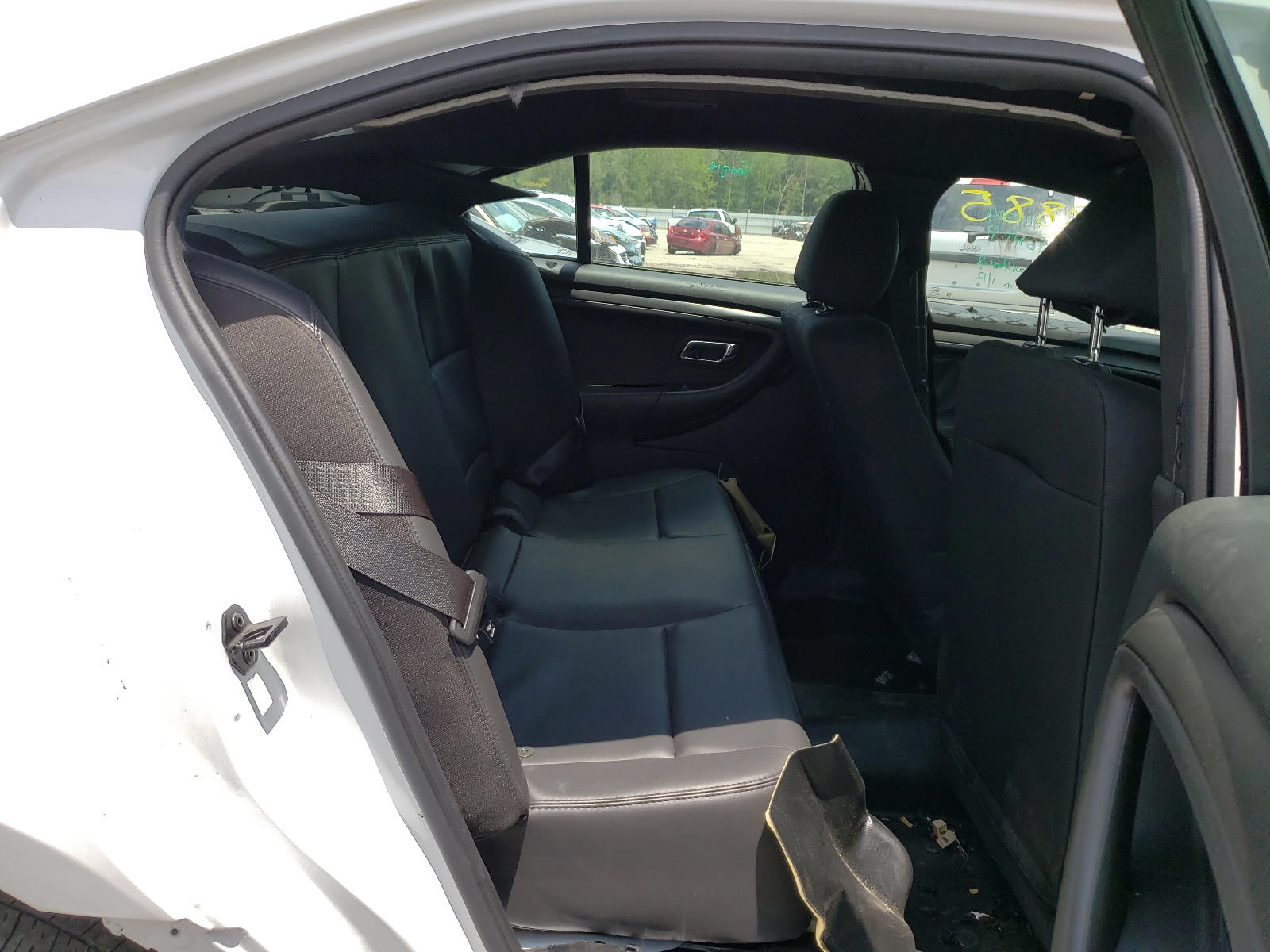 Photo 6 from auction – 2019 FORD TAURUS POL with VIN 1FAHP2MT2KG103516
