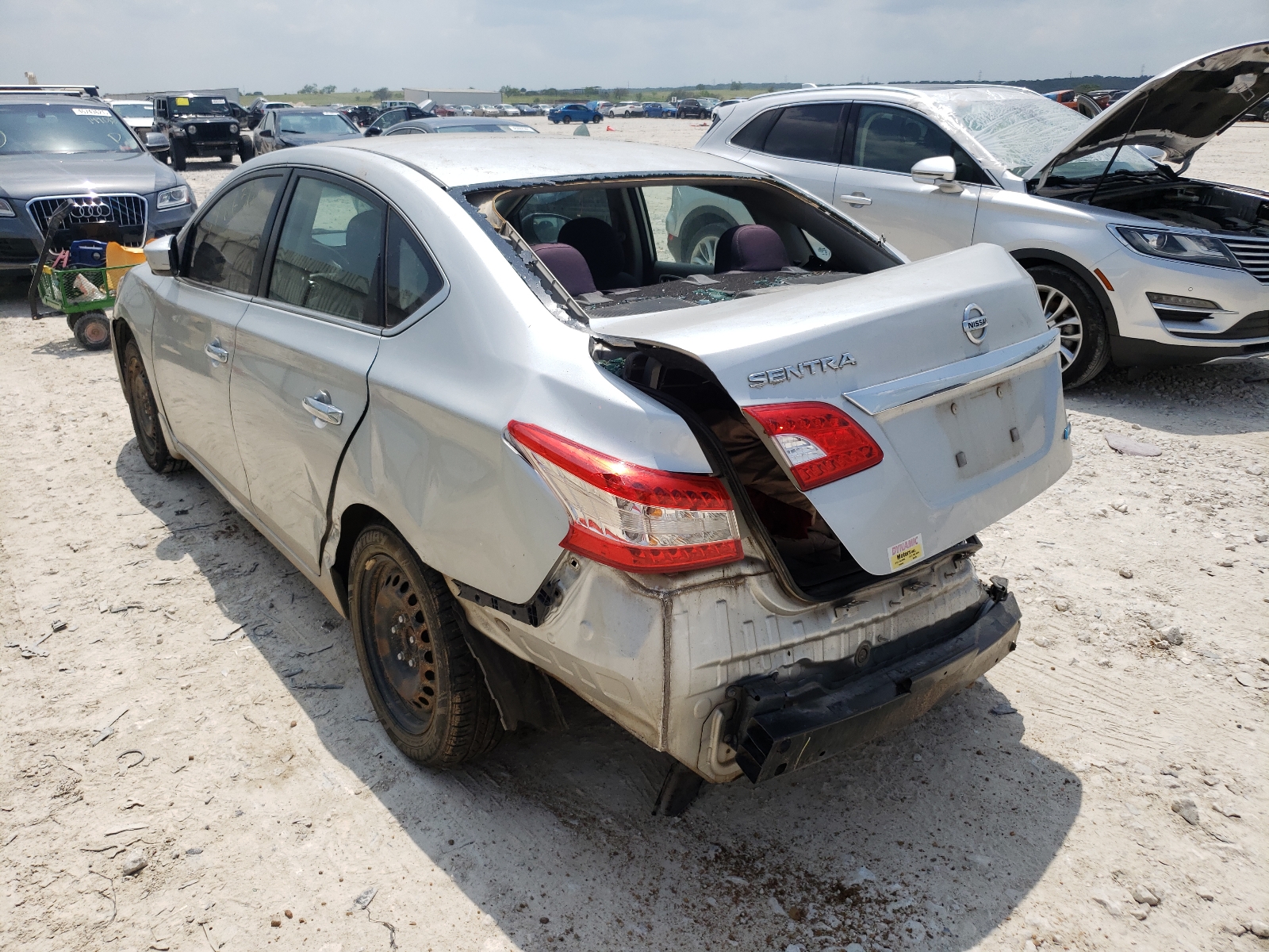 Photo 3 from auction – 2014 NISSAN SENTRA S with VIN 1N4AB7AP0EN854912