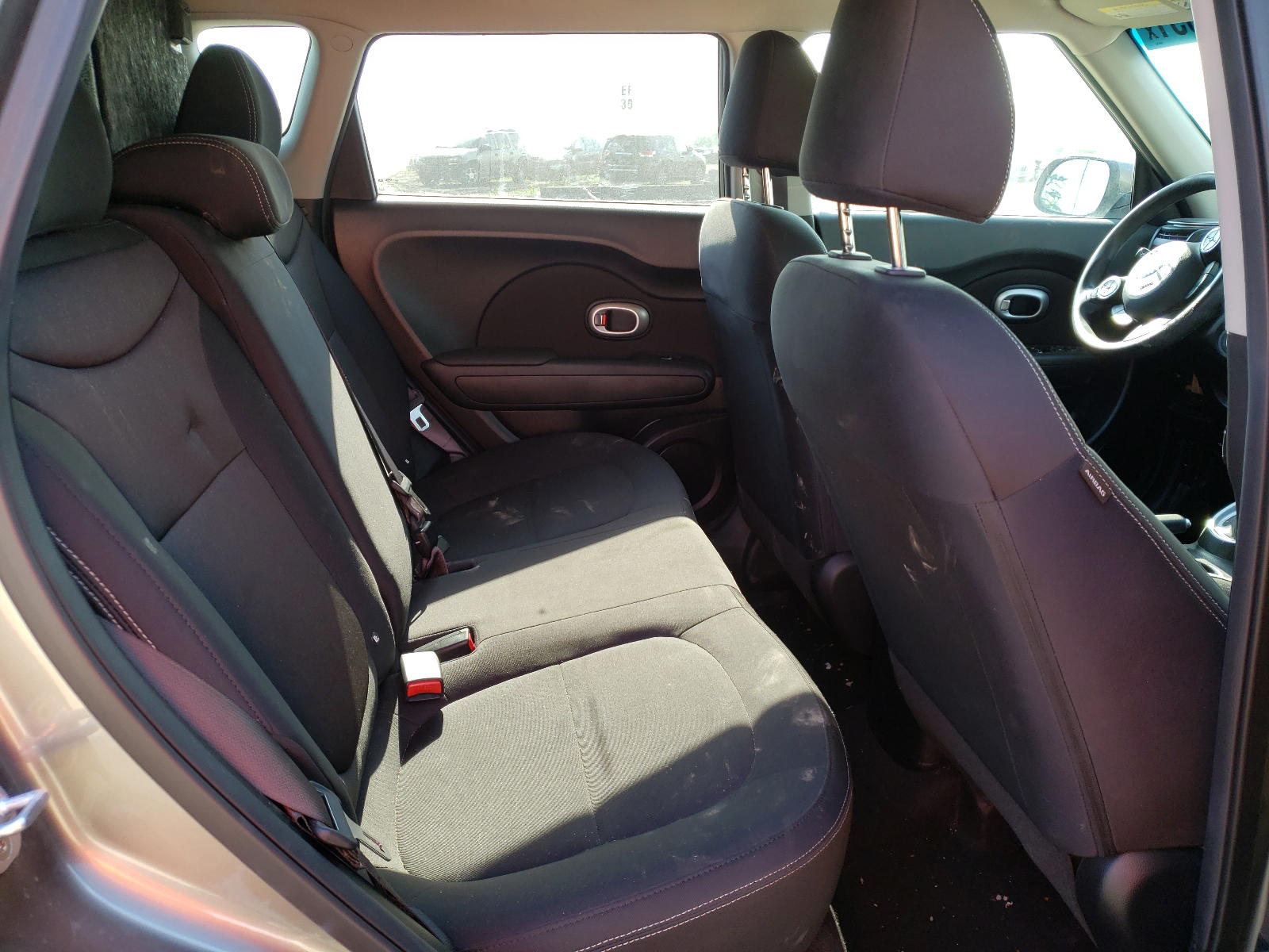 Photo 6 from auction – 2018 KIA SOUL with VIN KNDJN2A25J7566293