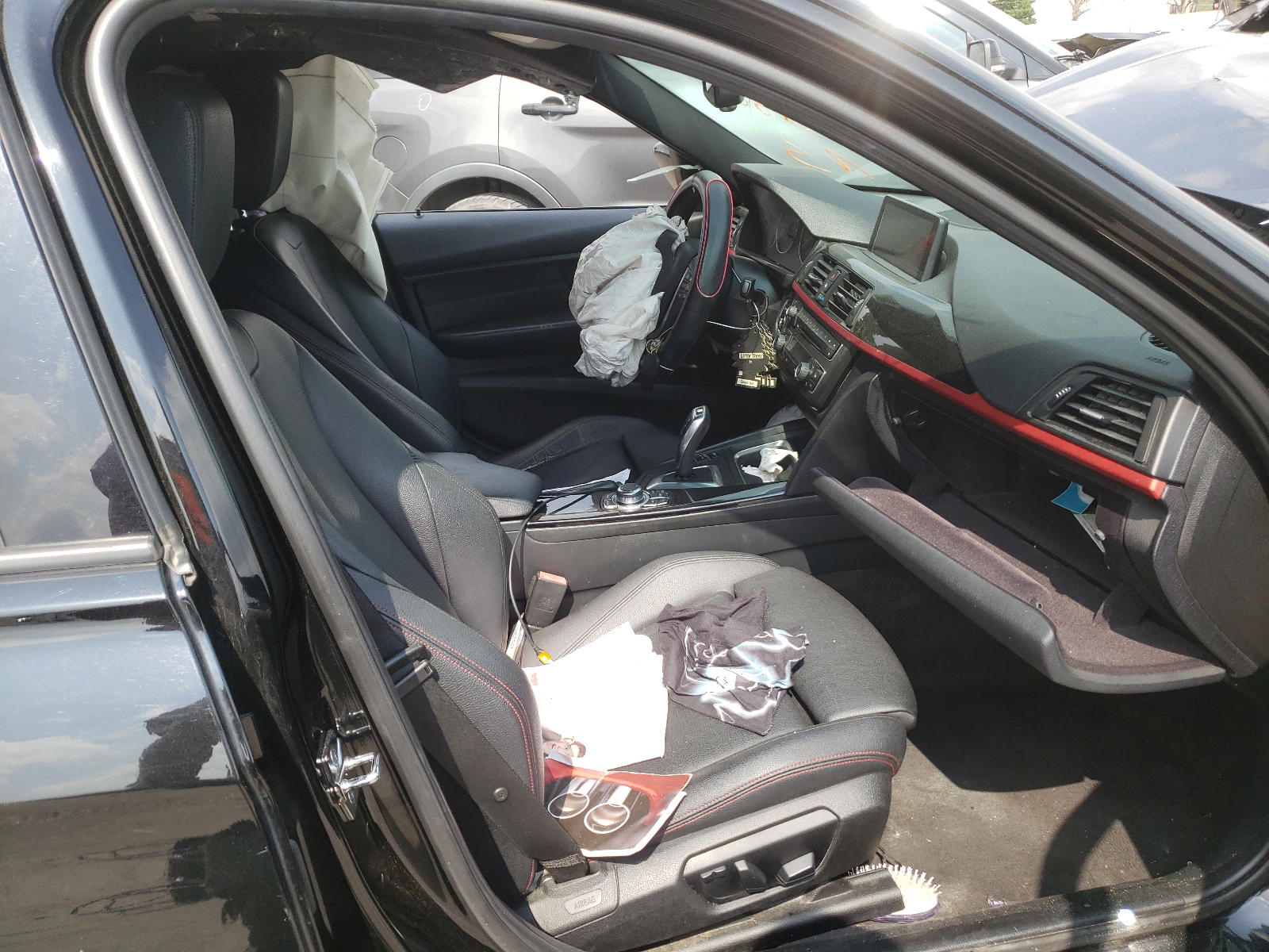 Photo 5 from auction – 2013 BMW 328 I with VIN WBA3A5C50DF351697