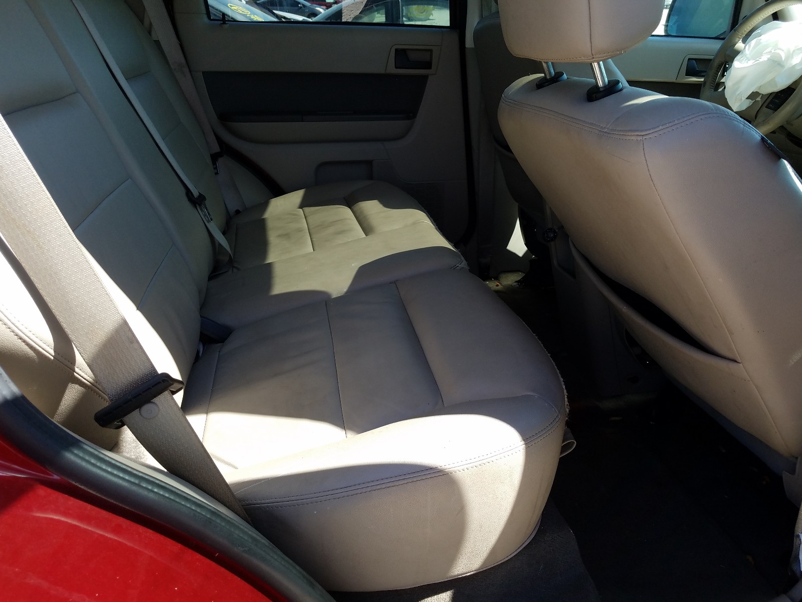 Photo 6 from auction – 2009 FORD ESCAPE XLT with VIN 1FMCU93G29KB96406
