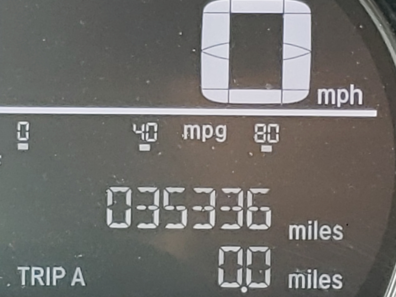 Photo 8 from auction – 2017 HONDA CIVIC LX with VIN 19XFC2F5XHE042176