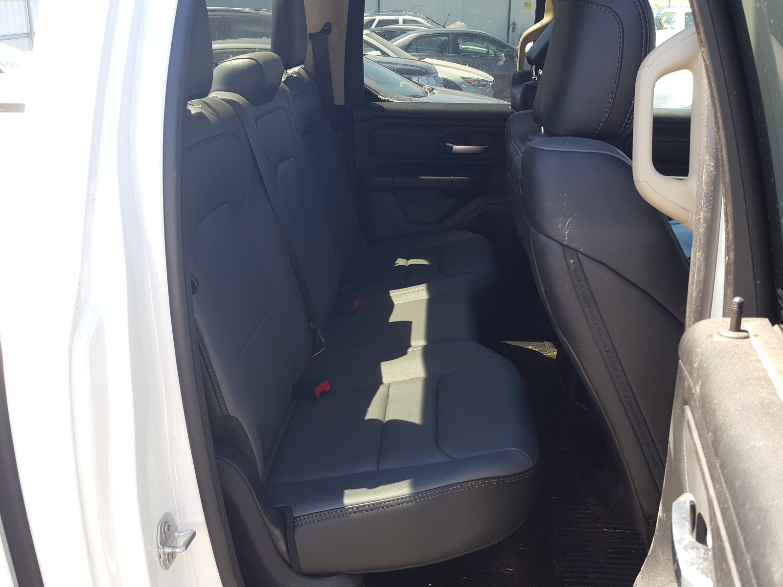 Photo 6 from auction – 2020 RAM 1500 TRADE with VIN 1C6SRECG5LN385977