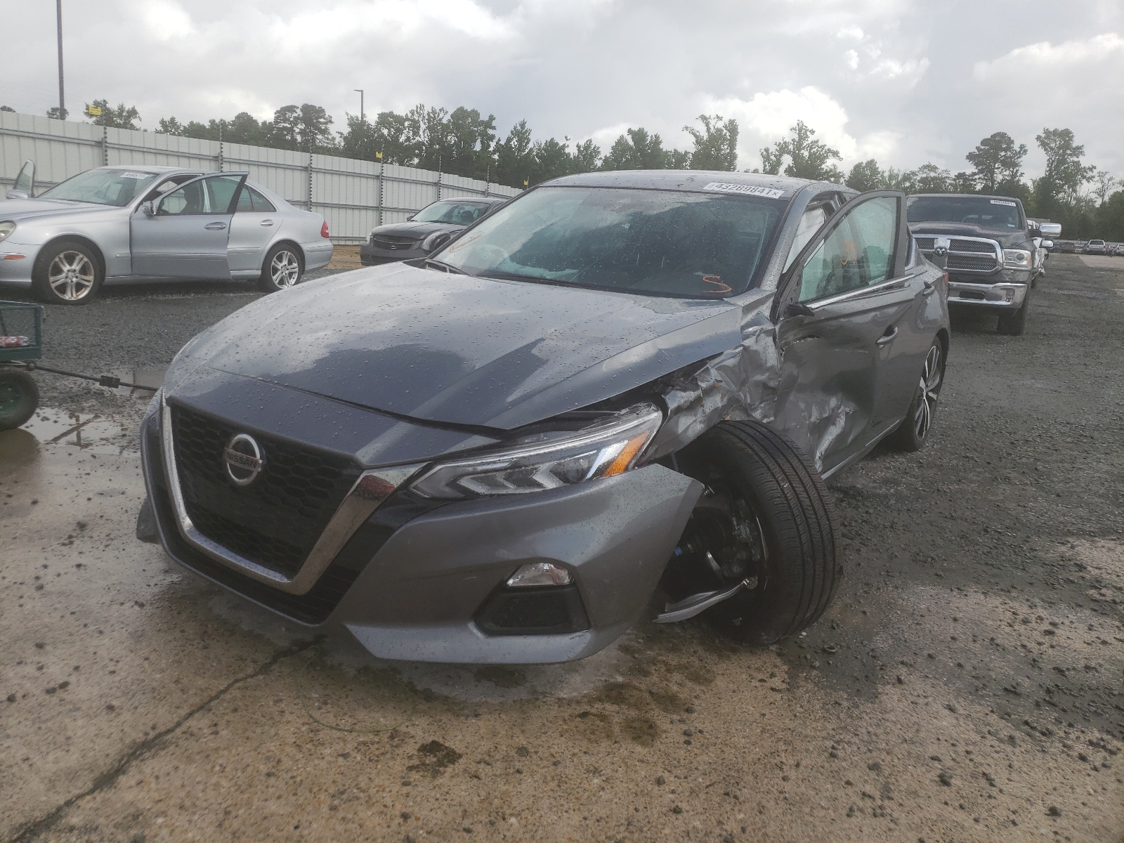 Photo 2 from auction – 2020 NISSAN ALTIMA SR with VIN 1N4BL4CV6LC283642