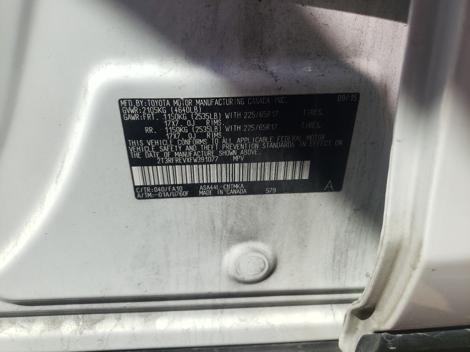 Photo 10 from auction – 2015 TOYOTA RAV4 XLE with VIN 2T3RFREVXFW391077
