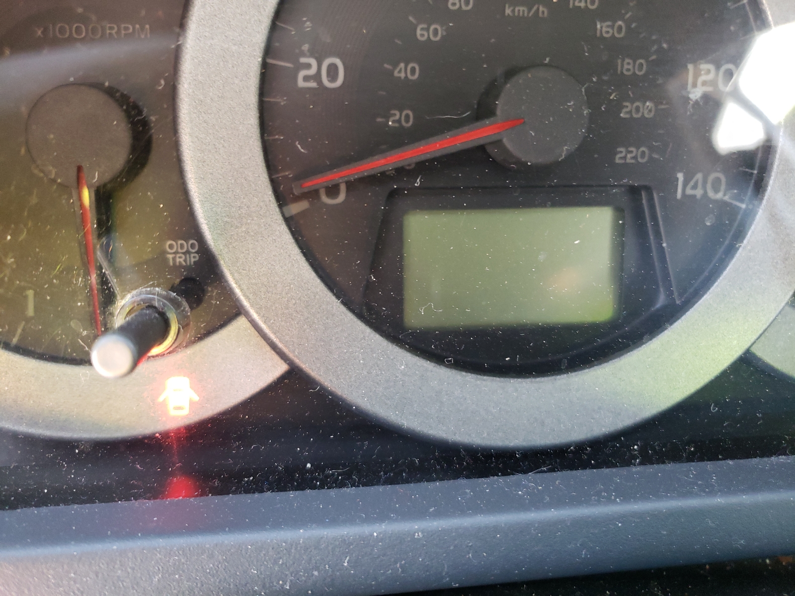 Photo 8 from auction – 2008 TOYOTA RAV4 LIMIT with VIN JTMBD31V786076929