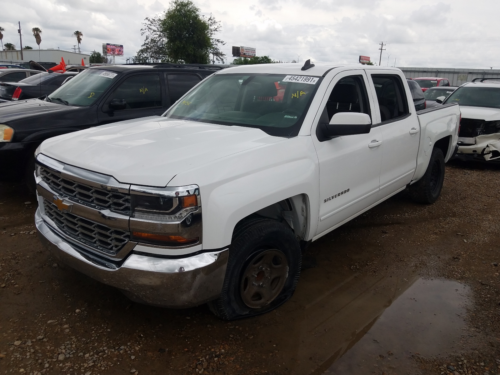 Photo 2 from auction – 2016 CHEVROLET SILVERADO with VIN 3GCPCREC7GG200781