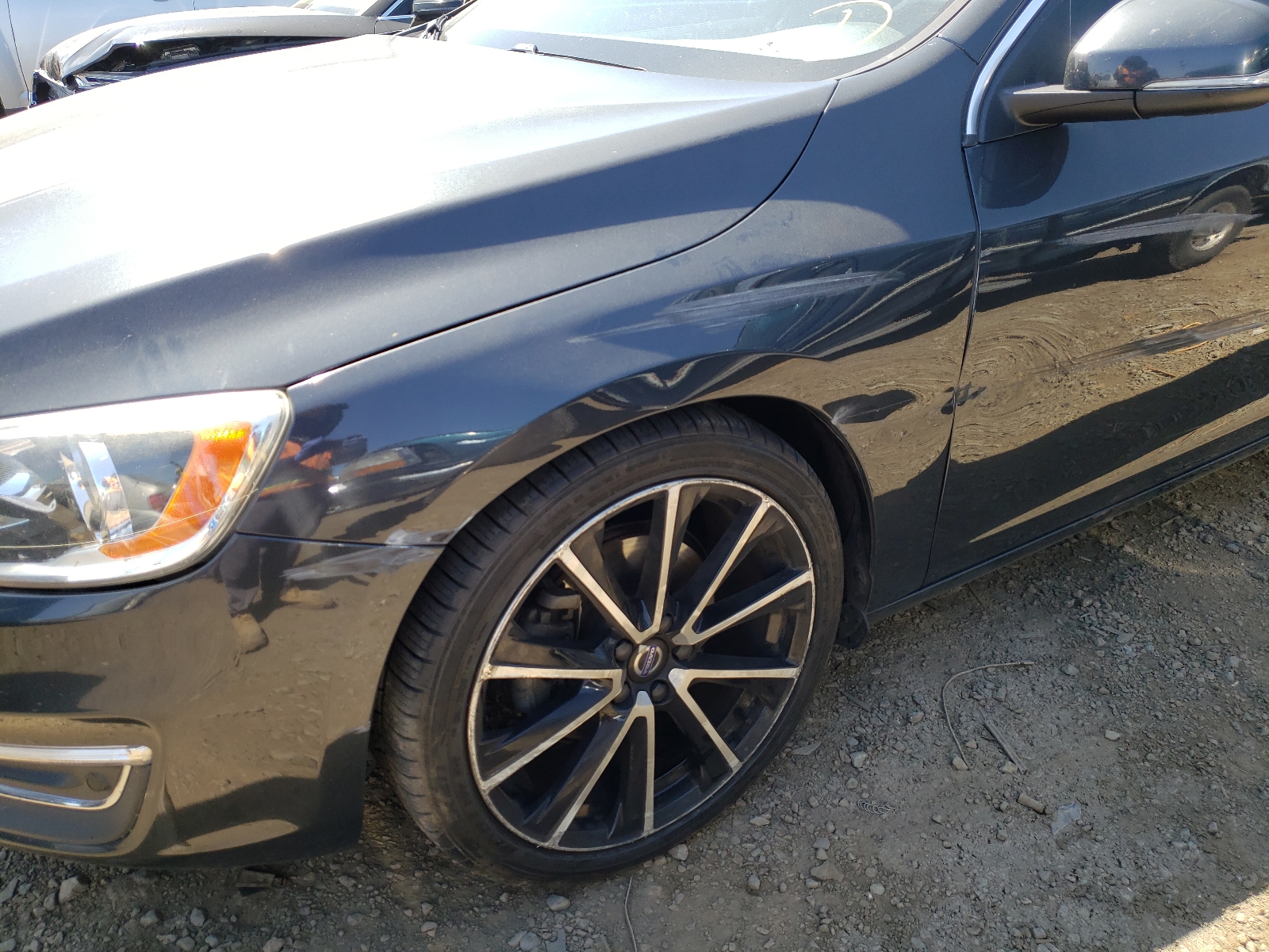 Photo 9 from auction – 2016 VOLVO V60 T5 PRE with VIN YV140MEK9G1304820