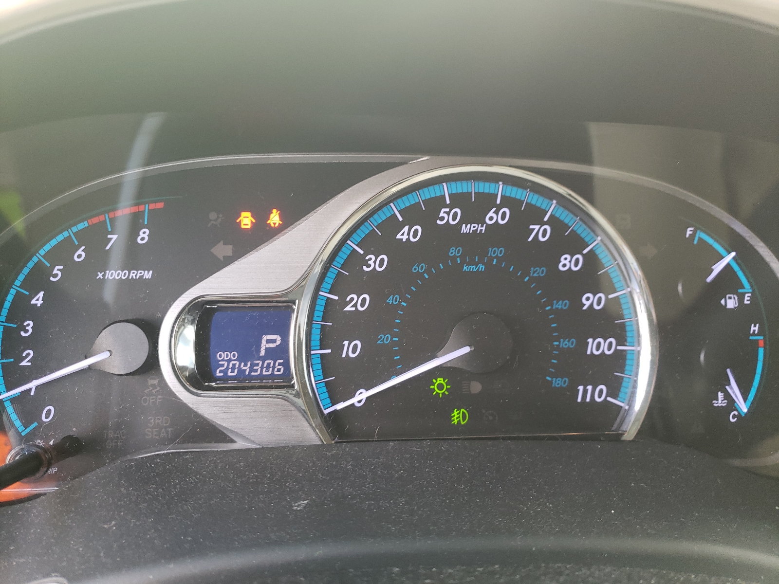 Photo 8 from auction – 2012 TOYOTA SIENNA XLE with VIN 5TDYK3DC3CS207311