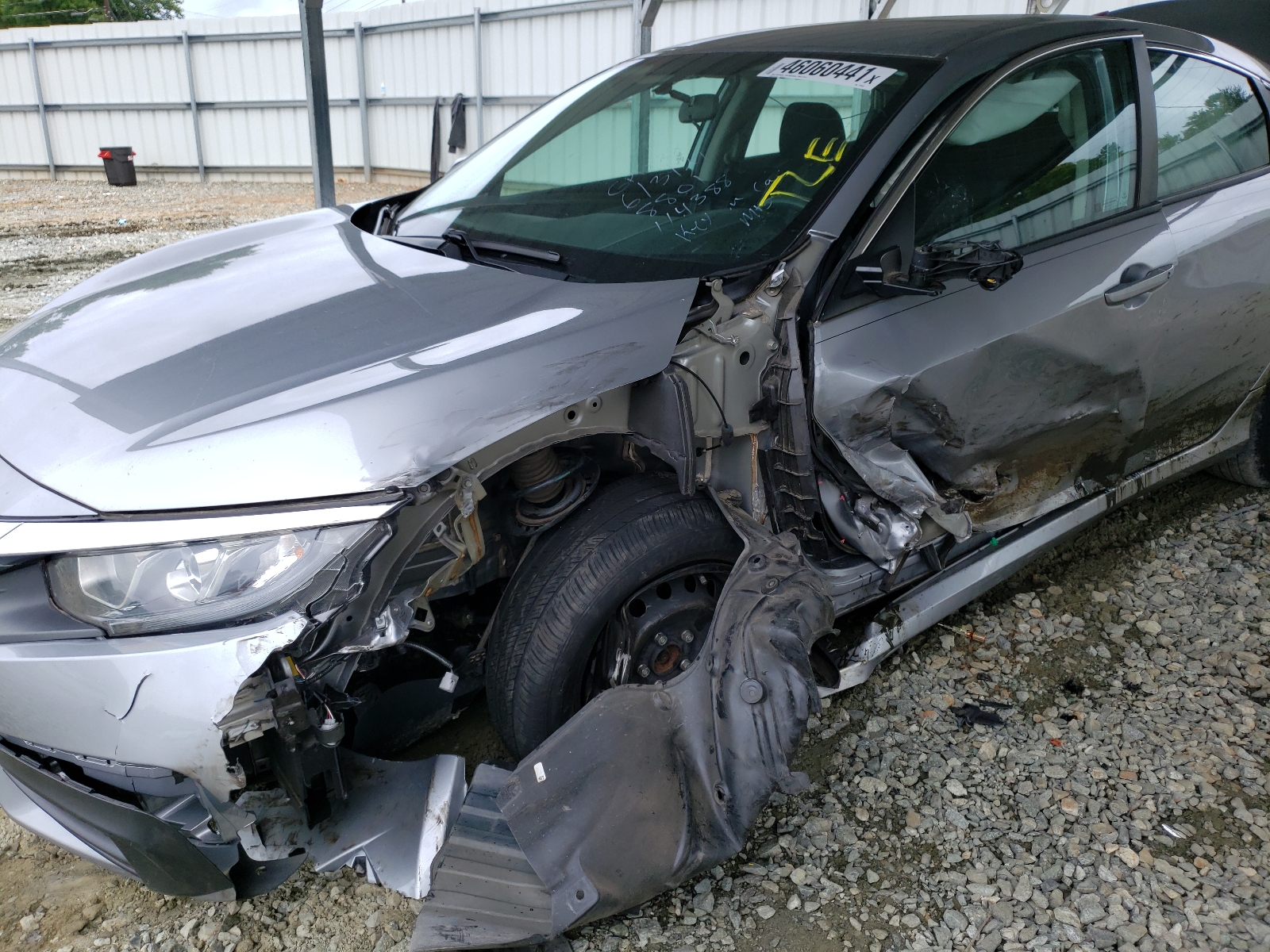 Photo 9 from auction – 2017 HONDA CIVIC LX with VIN 19XFC2F59HE038801