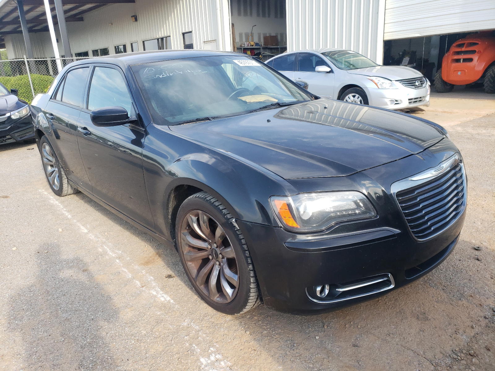 CHRYSLER 300 S 2014 with VIN 2C3CCABG2EH373181 - Photo from auction