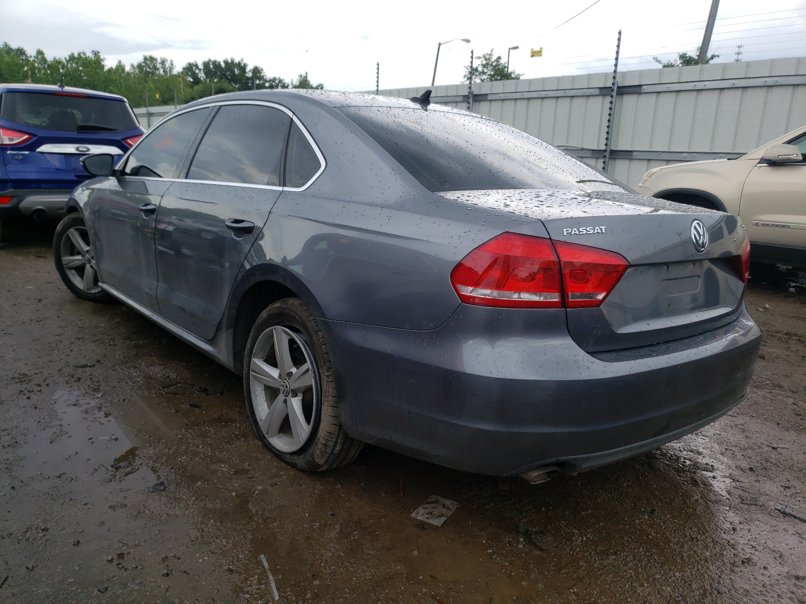 Photo 3 from auction – 2012 VOLKSWAGEN PASSAT SE with VIN 1VWBP7A39CC052149