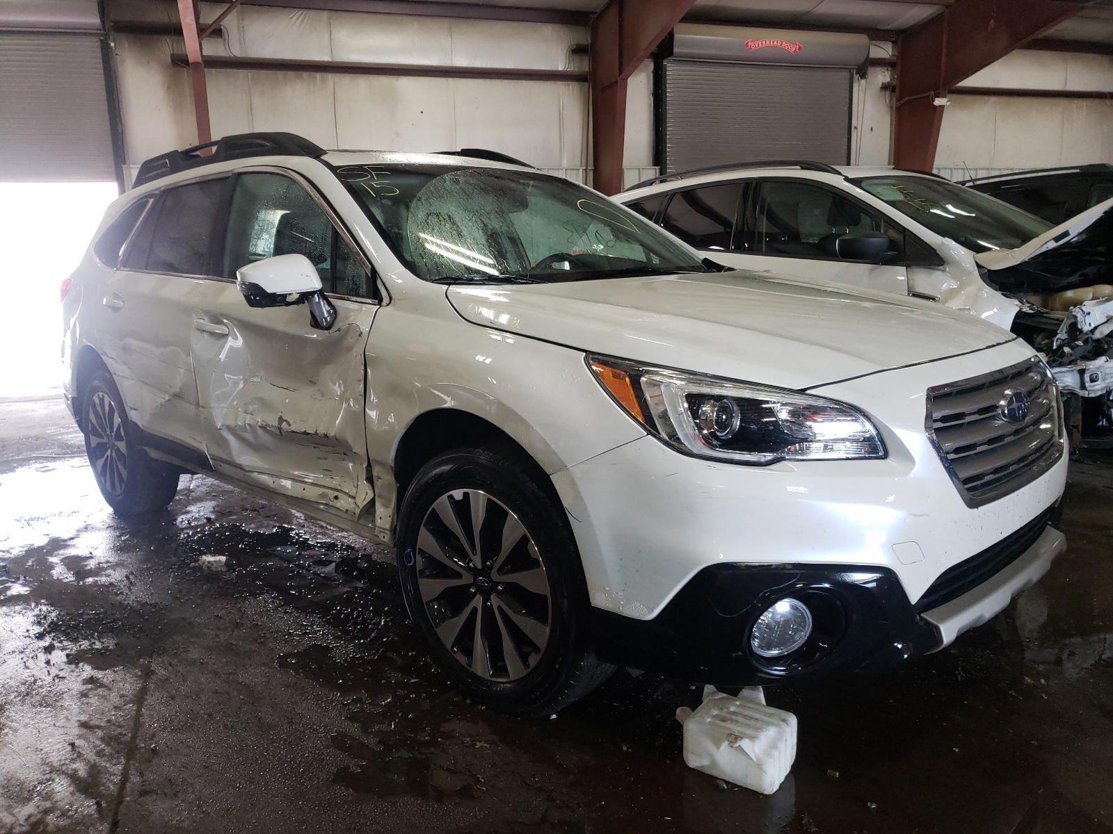 SUBARU OUTBACK 2. 2015 with VIN 4S4BSANCXF3311370 - Photo from auction