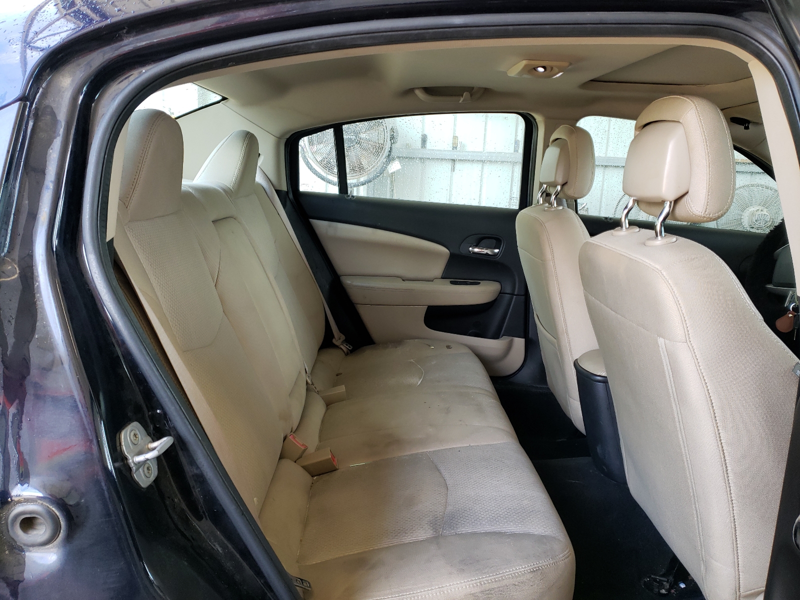 Photo 6 from auction – 2011 CHRYSLER 200 TOURIN with VIN 1C3BC1FG3BN503140