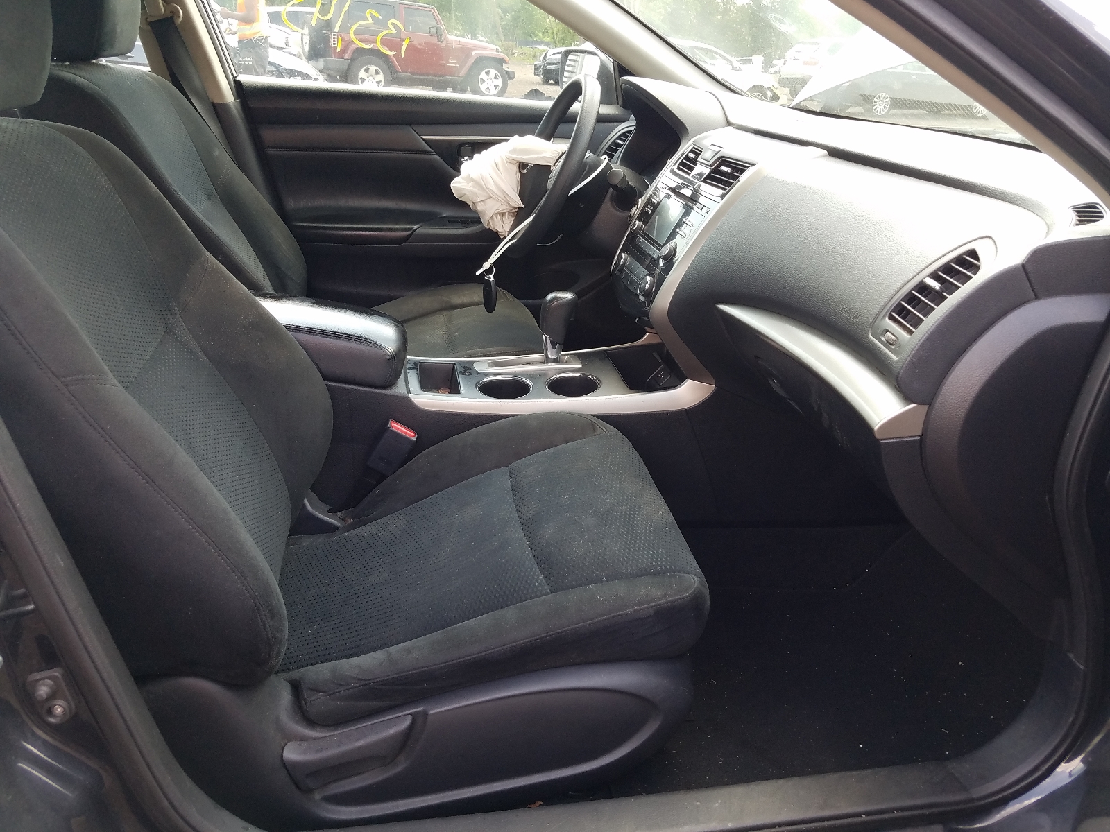 Photo 5 from auction – 2015 NISSAN ALTIMA 2.5 with VIN 1N4AL3AP5FC424814