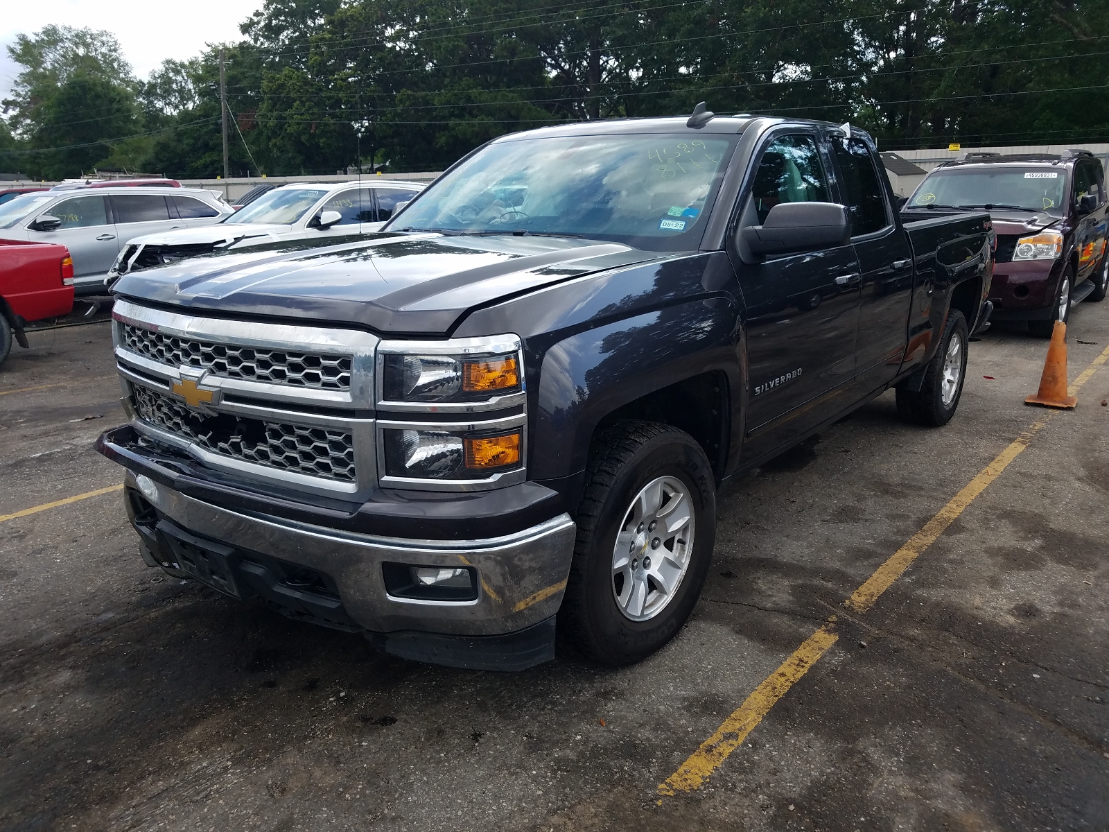Photo 2 from auction – 2015 CHEVROLET SILVERADO with VIN 1GCVKREC9FZ413515