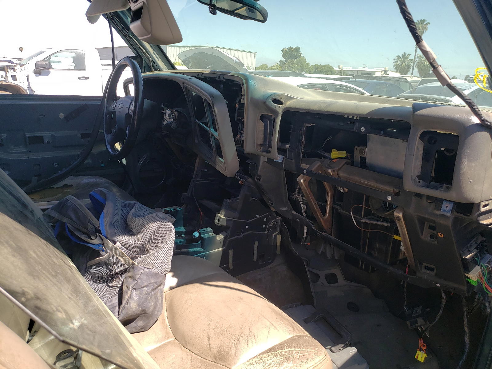 Photo 9 from auction – 2006 CHEVROLET SILVERADO with VIN 2GCEC13T261201890