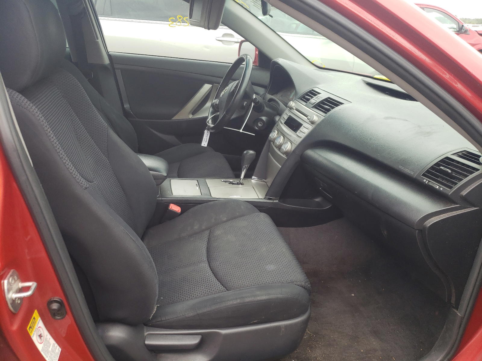 Photo 5 from auction – 2011 TOYOTA CAMRY BASE with VIN 4T1BF3EK0BU137921