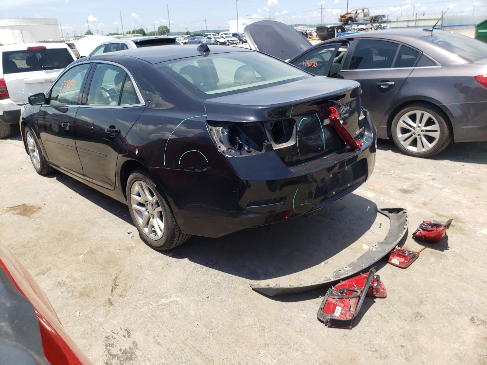 Photo 3 from auction – 2014 CHEVROLET MALIBU 1LT with VIN 1G11C5SL0EF114464