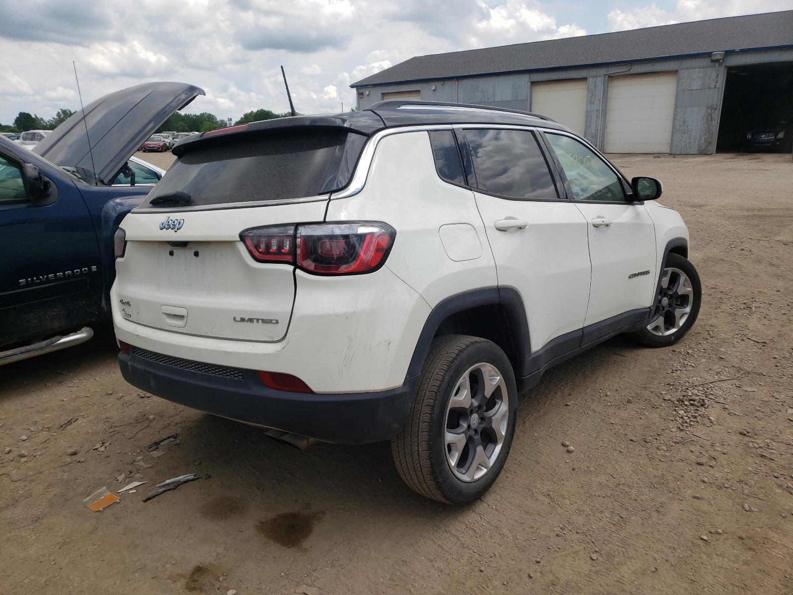 Photo 4 from auction – 2019 JEEP COMPASS LI with VIN 3C4NJDCB0KT840146