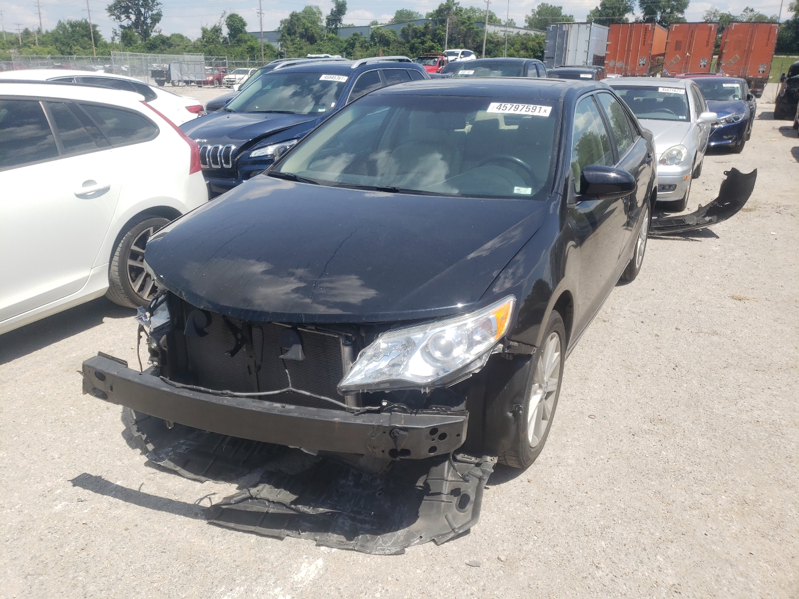 Photo 2 from auction – 2014 TOYOTA CAMRY L with VIN 4T4BF1FK8ER377036
