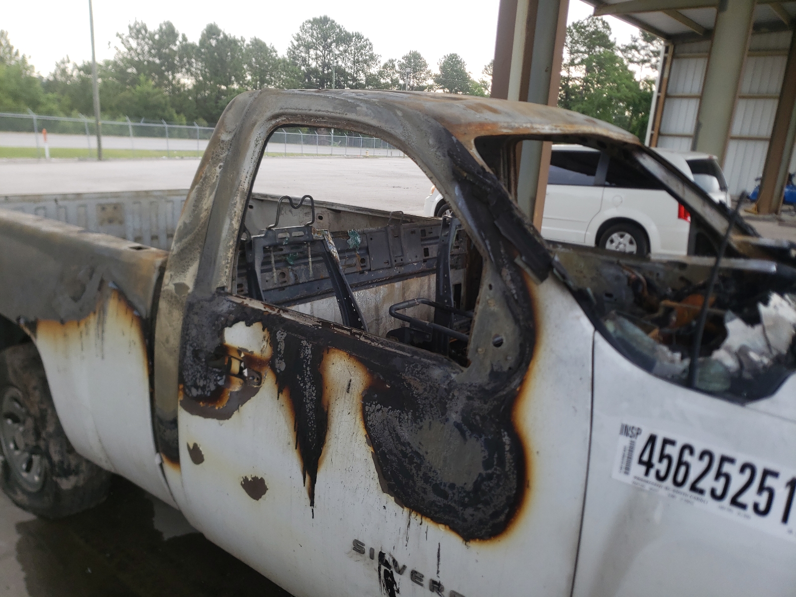Photo 10 from auction – 2012 CHEVROLET SILVERADO with VIN 1GCNKPEX6CZ158082