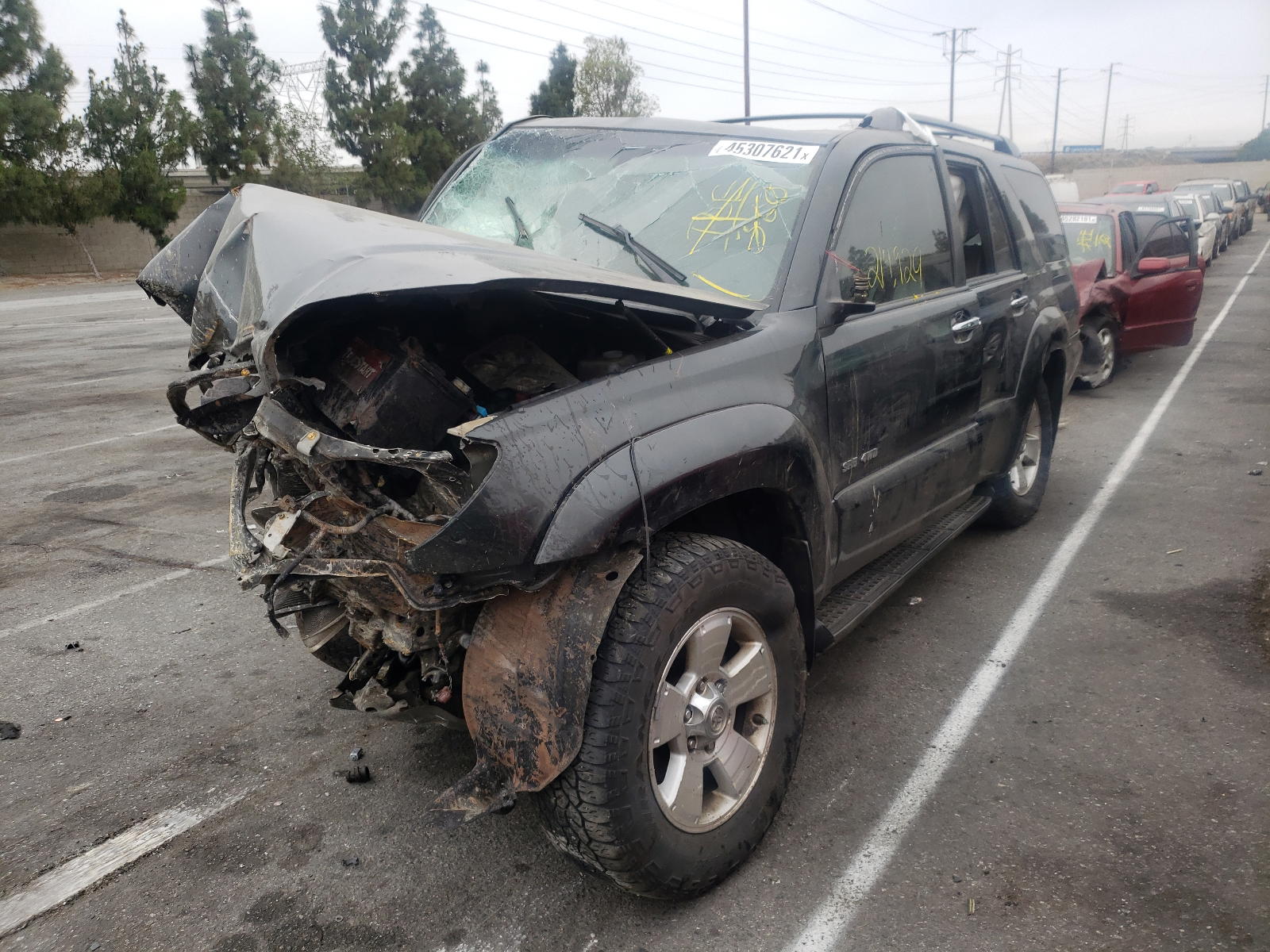 Photo 2 from auction – 2007 TOYOTA 4RUNNER SR with VIN JTEBU14R870114815
