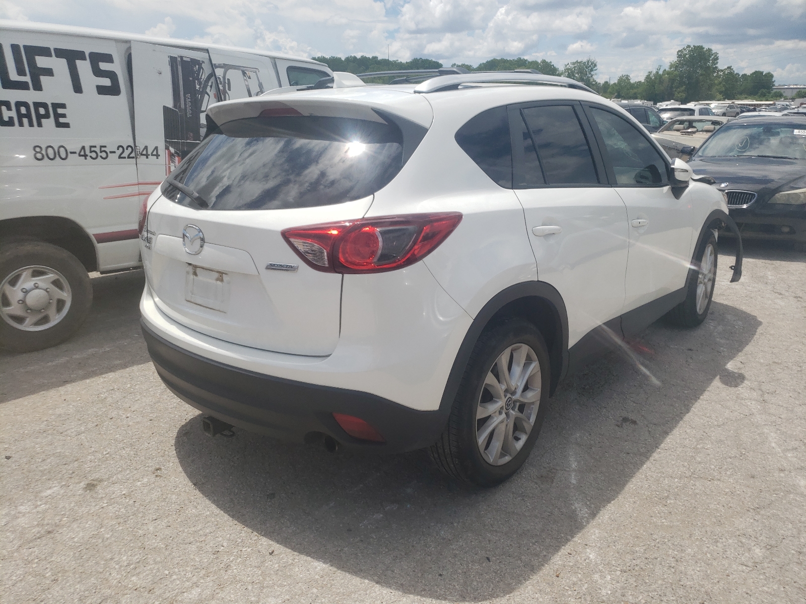 Photo 4 from auction – 2015 MAZDA CX-5 GT with VIN JM3KE4DY9F0514186