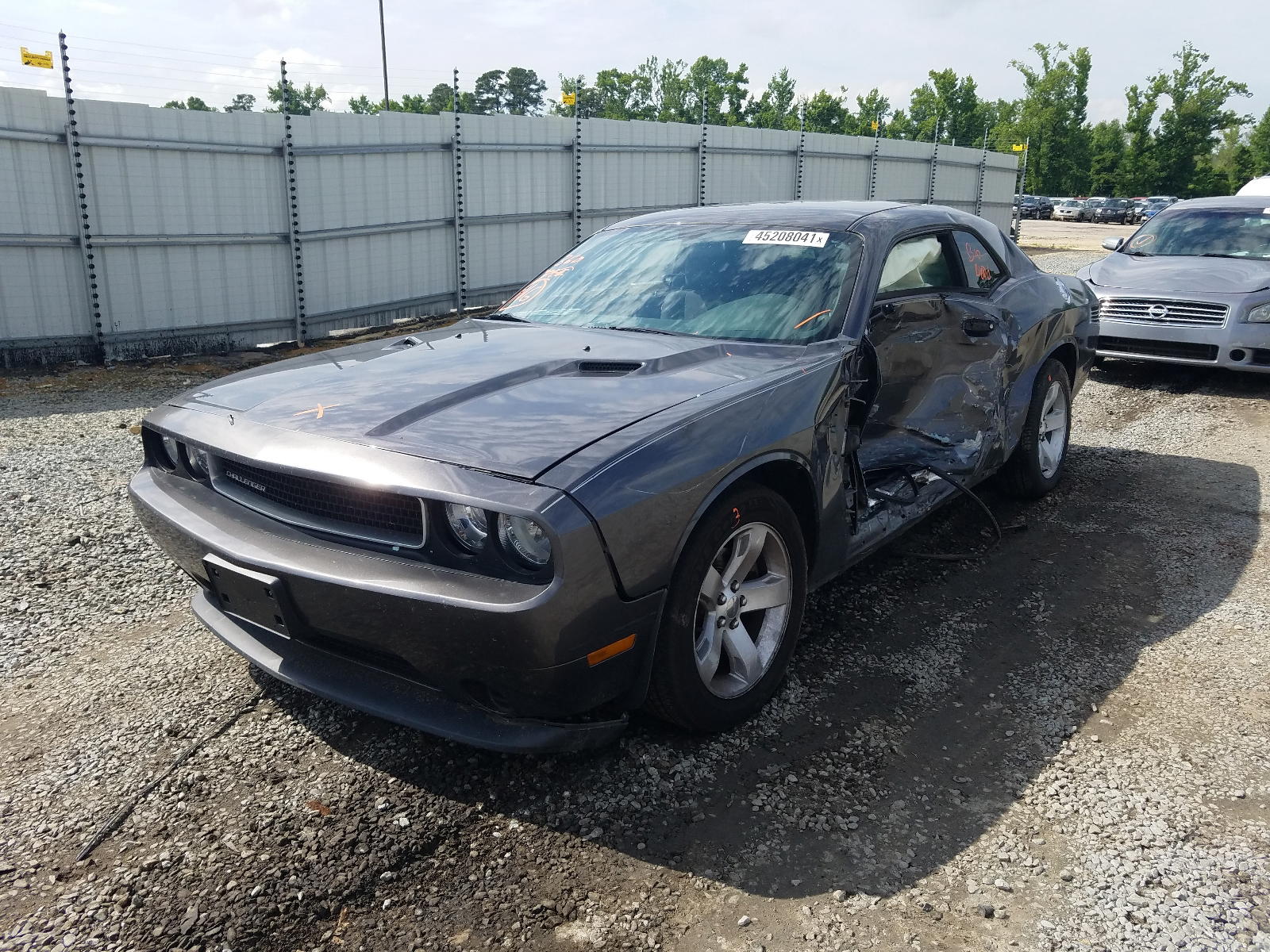 Photo 2 from auction – 2014 DODGE CHALLENGER with VIN 2C3CDYAG2EH208609
